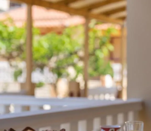 Anemi Апартаменты Финикунда